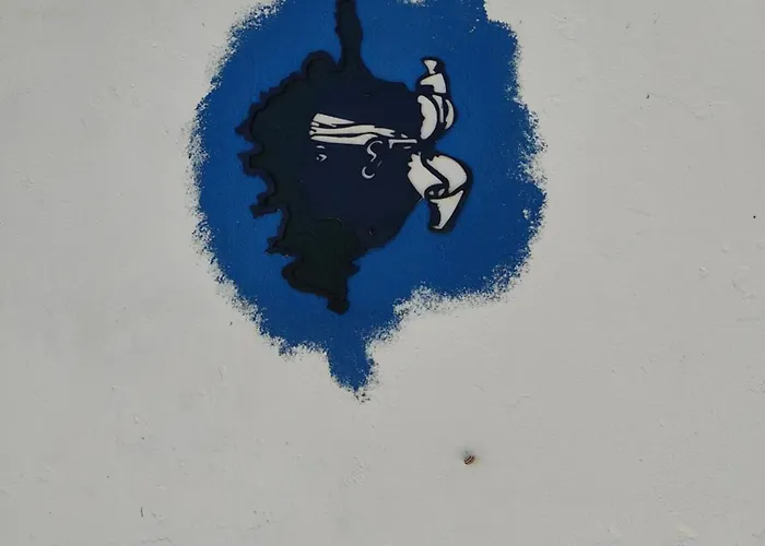 D Hotes Chez Raymonde Et Sandrine Couette-café Luri